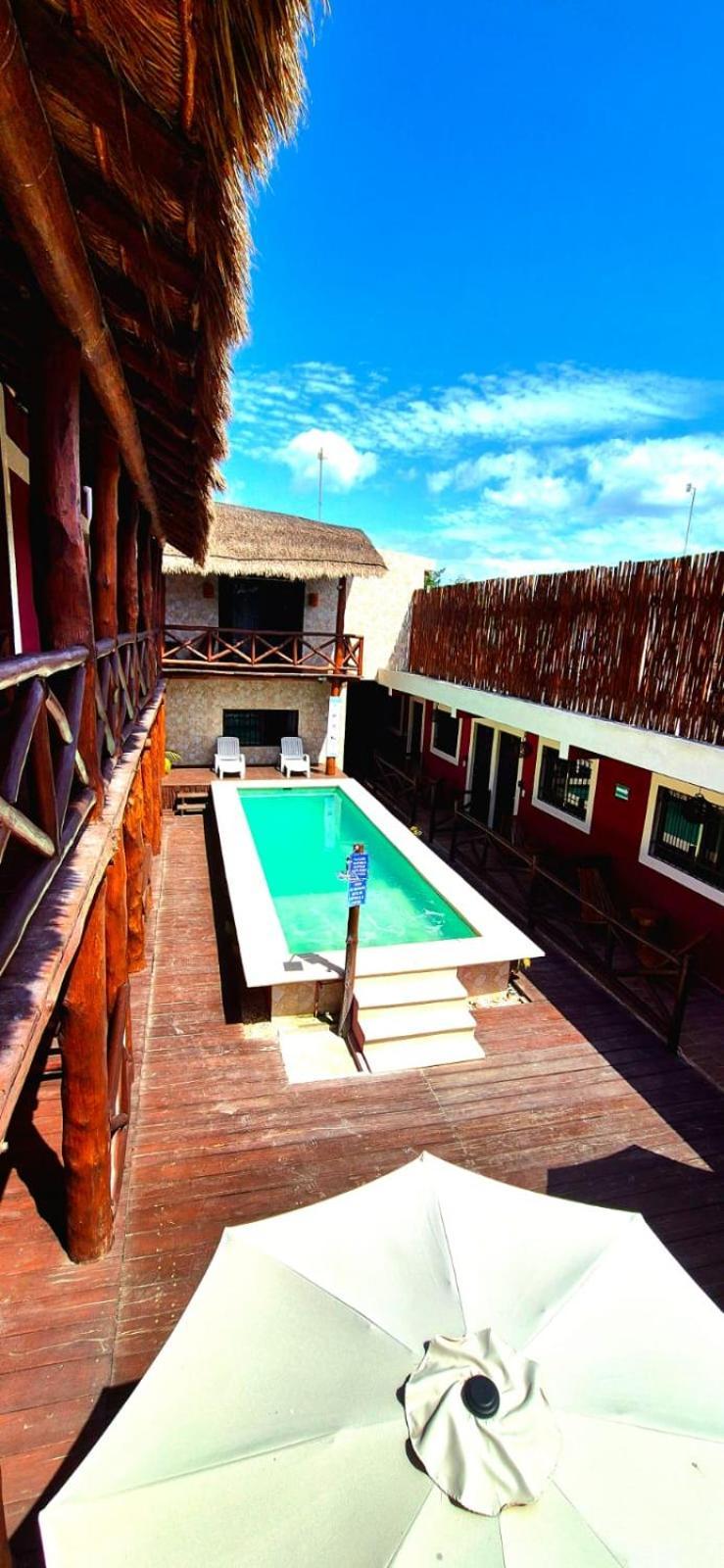 Hotel Isla Bonita 4*